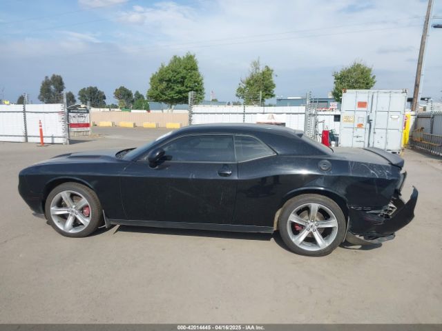 2C3CDZBT2JH138640 Dodge Challenger R/t