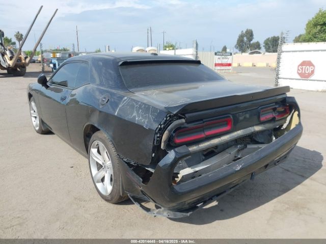 2C3CDZBT2JH138640 Dodge Challenger R/t
