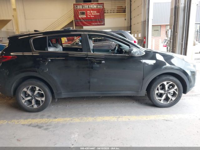 KNDPMCAC4L7805735 KIA Sportage Lx