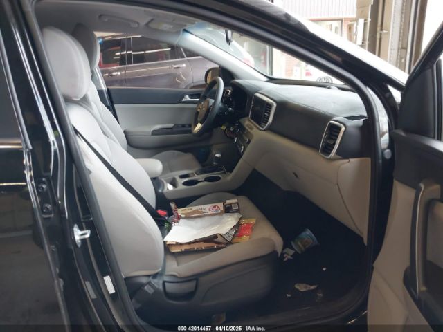 KNDPMCAC4L7805735 KIA Sportage Lx