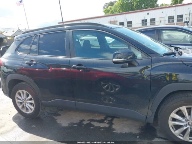 7MUCAAAG8NV037030 Toyota Corolla Cross Le