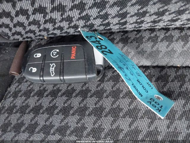 2C3CDXBG2PH701539 Dodge Charger Sxt