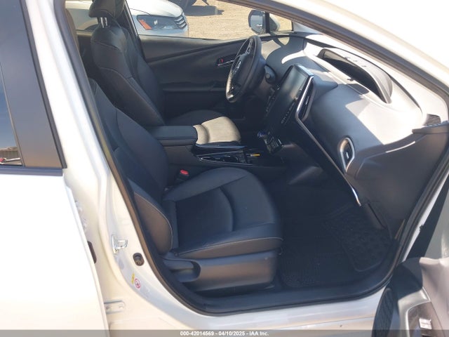 JTDKAMFP2M3184900 Toyota Prius Prime Xle