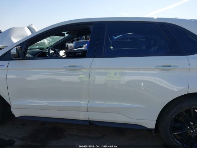 2FMPK3J9XLBB18529 Ford Edge St Line
