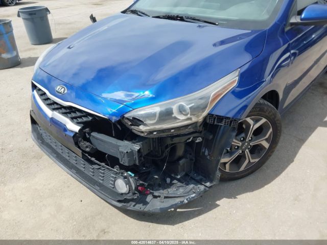 3KPF24AD0KE117228 KIA Forte Lxs