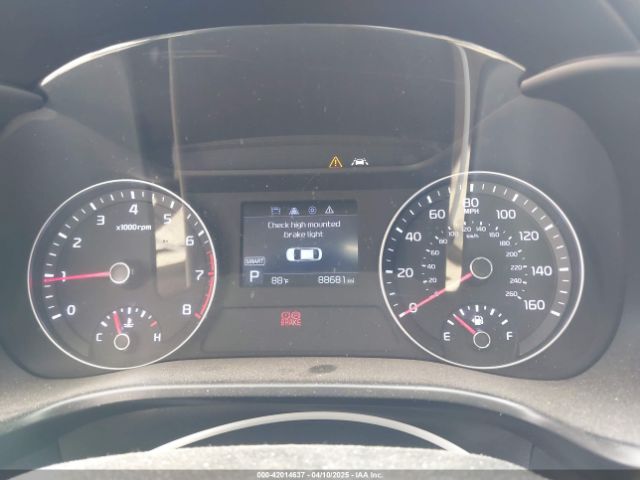 3KPF24AD0KE117228 KIA Forte Lxs