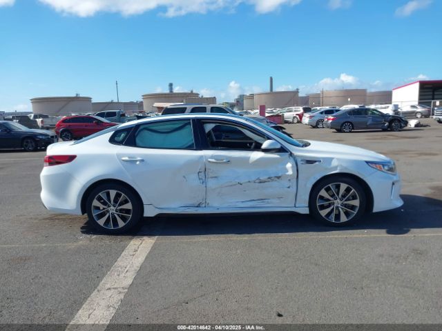 5XXGT4L3XJG251062 KIA Optima S