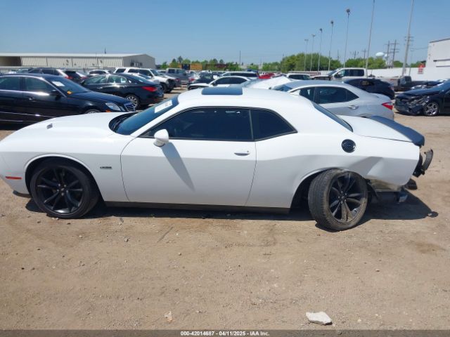 2C3CDZBT7JH288002 Dodge Challenger R/t