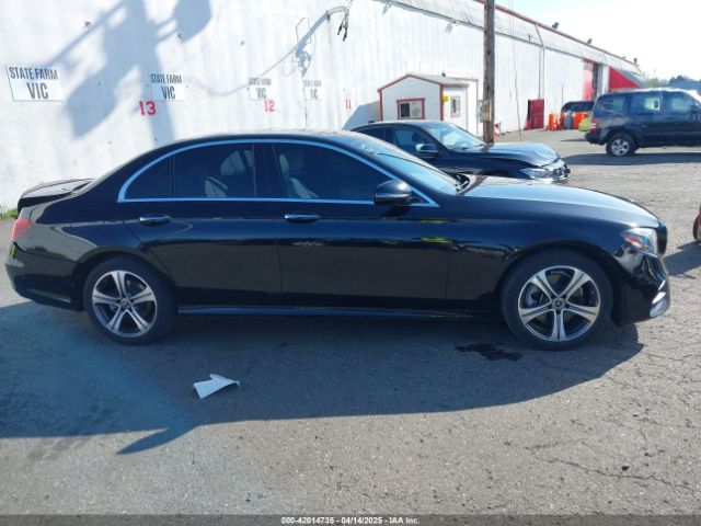 WDDZF4KB1KA522389 Mercedes-Benz E 300 4matic