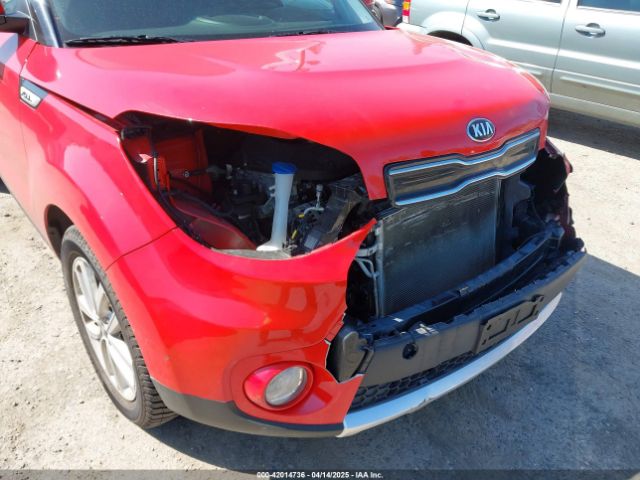 KNDJP3A56J7562327 KIA SOUL +