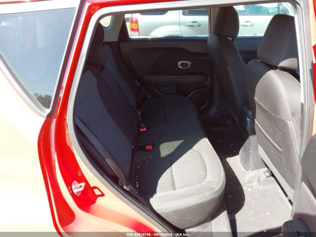 KNDJP3A56J7562327 KIA SOUL +
