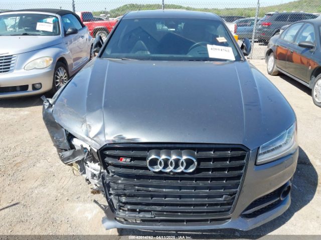 WUAJ5AFD2GN900596 Audi S8 4.0t Plus