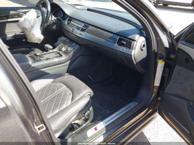 WUAJ5AFD2GN900596 Audi S8 4.0t Plus