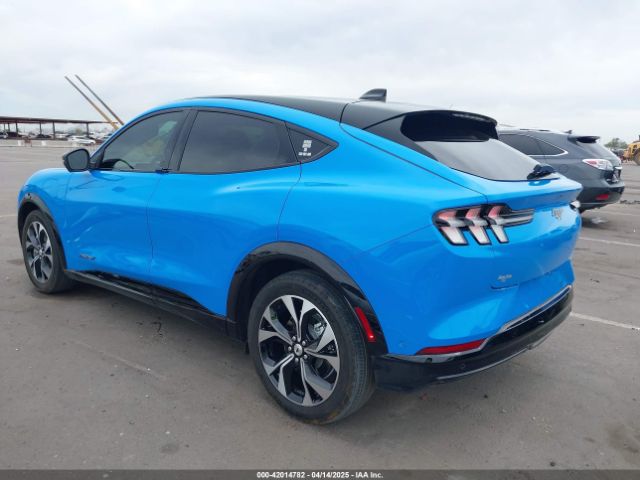 3FMTK3SU0PMA22110 Ford Mustang Mach-e Premium