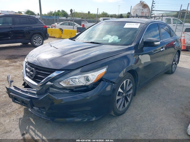 1N4AL3AP3HC298133 Nissan Altima 2.5 Sv
