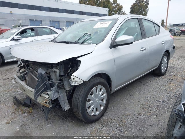 3N1CN7AP2JL824673 Nissan Versa 1.6 Sv