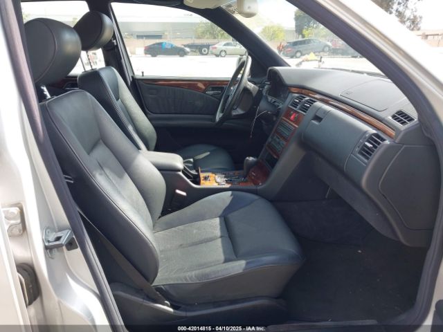 1998 MERCEDES-BENZ E 320 WDBJF65F5WA702626 Photo 4