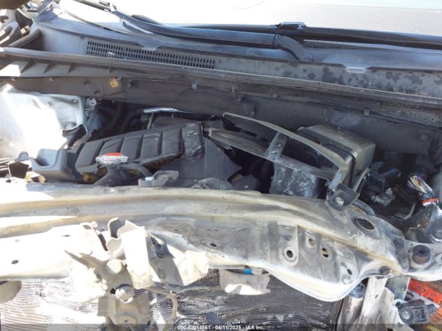 5TDKKRFH3GS175922 Toyota Highlander Xle V6