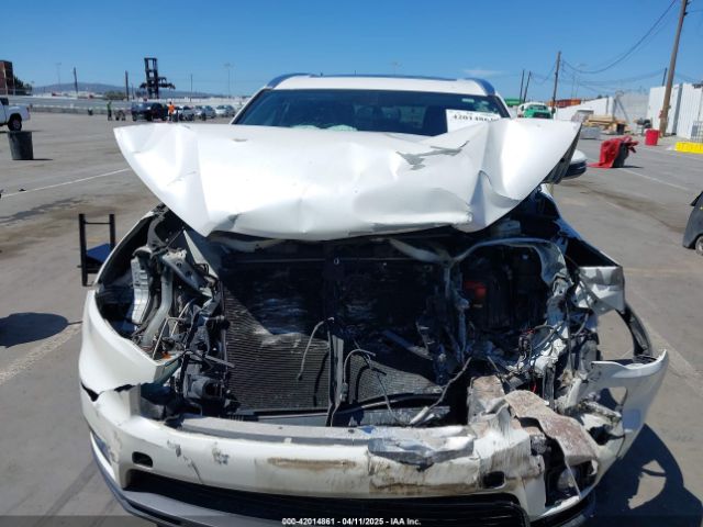 5TDKKRFH3GS175922 Toyota Highlander Xle V6