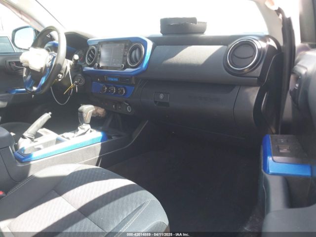 5TFAZ5CN0MX112308 Toyota Tacoma Sr5 V6