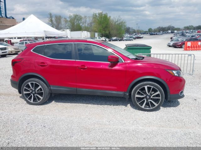 JN1BJ1CR7JW286114 Nissan Rogue Sport Sl