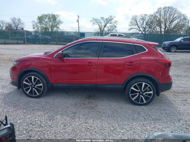 JN1BJ1CR7JW286114 Nissan Rogue Sport Sl