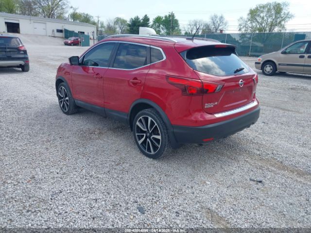 JN1BJ1CR7JW286114 Nissan Rogue Sport Sl