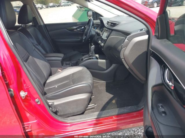 JN1BJ1CR7JW286114 Nissan Rogue Sport Sl