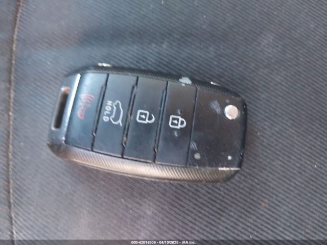 KNDJP3A57G7317108 KIA SOUL +