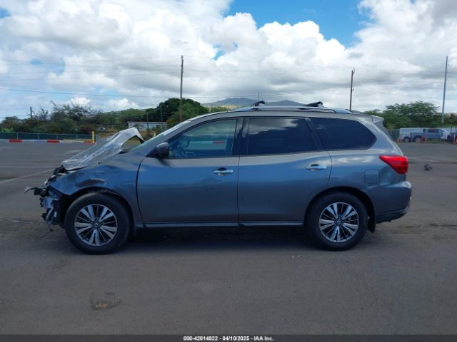 5N1DR2BN1LC617160 Nissan Pathfinder Sv 2wd