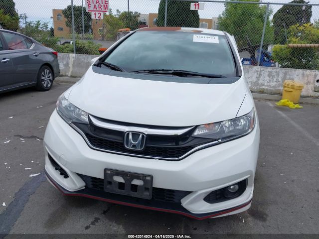 3HGGK5G68JM716063 Honda Fit Sport