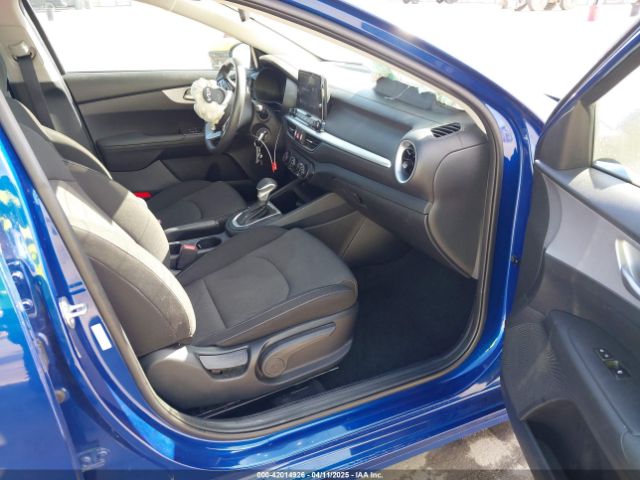 3KPF24AD9RE726974 KIA Forte Lxs