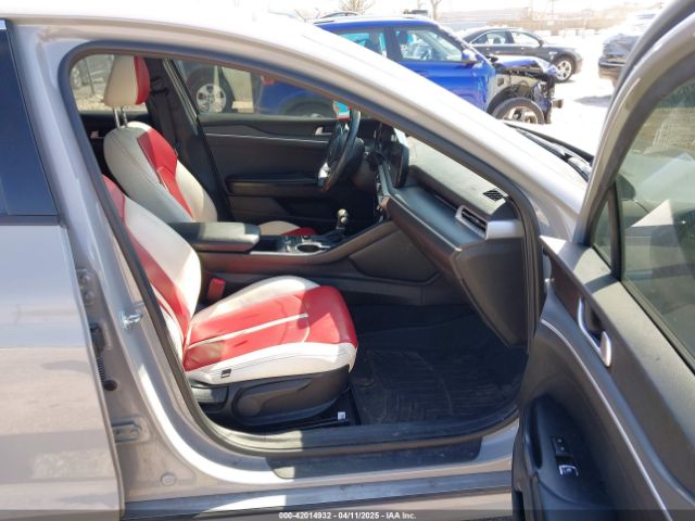 5XXG64J26NG139110 KIA K5 Gt-line