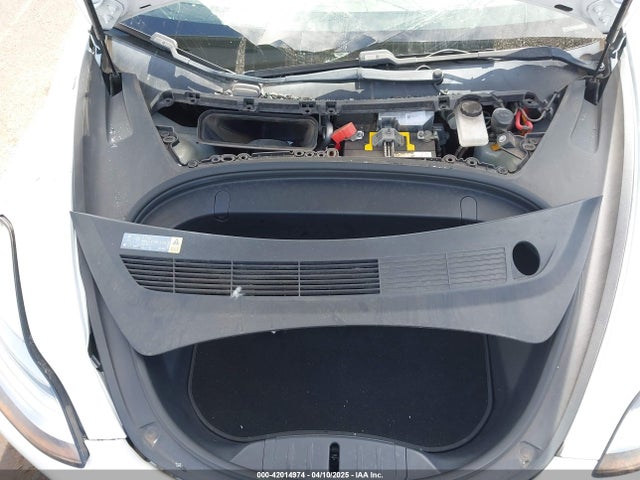 2018 TESLA MODEL 3 5YJ3E1EB6JF111685 Photo 9