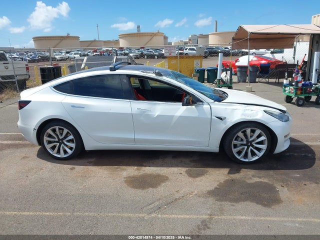 5YJ3E1EB6JF111685 Tesla 2018