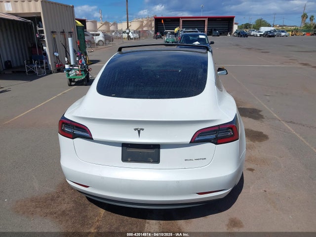 5YJ3E1EB6JF111685 Tesla 2018