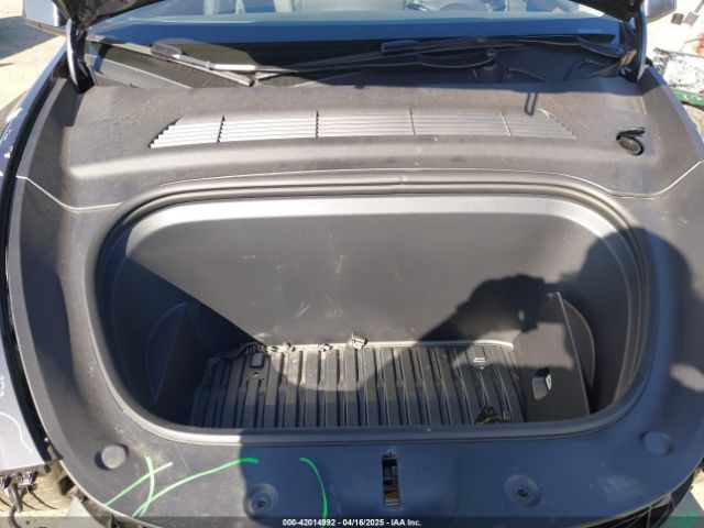 7SAYGDED8PF971084 Tesla Model Y Rwd