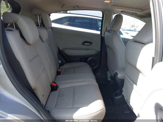 3CZRU6H99KM715113 Honda Hr-v Touring