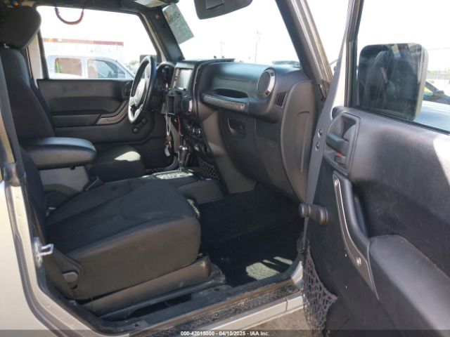 1C4AJWAG5EL206565 Jeep Wrangler Sport