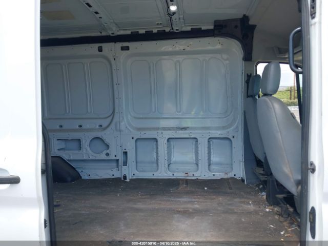 1FTYR2CM8KKB76756 Ford Transit-250