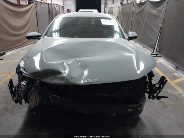 3KPFU4DE4SE053676 KIA K4 Ex