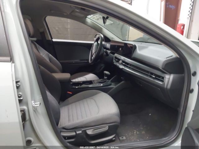 3KPFU4DE4SE053676 KIA K4 Ex