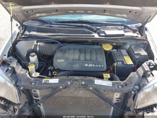 2C4RDGEG4KR512377 Dodge Grand Caravan Gt