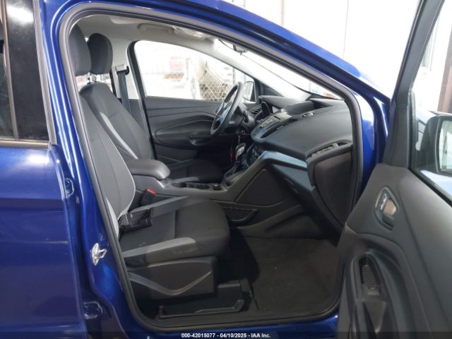 1FMCU0F78GUC00113 Ford ESCAPE S