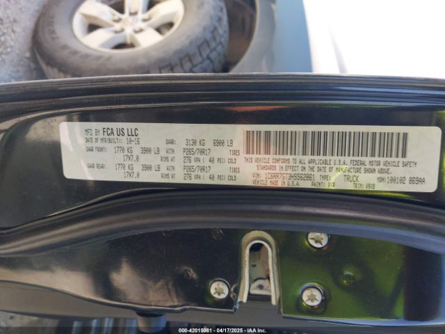 1C6RR7GT3HS562861 RAM 1500 Slt  4x4 6'4 Box