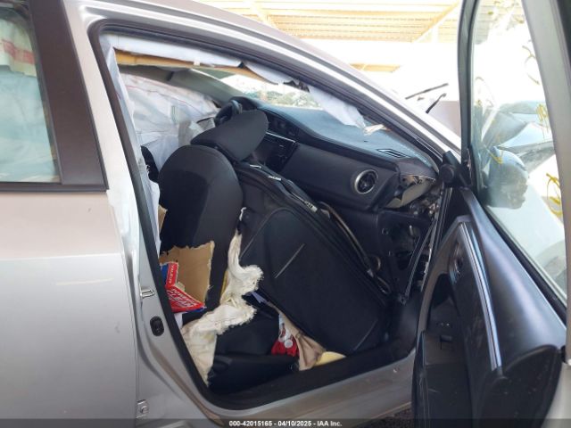 5YFBURHE9HP628643 Toyota COROLLA LE