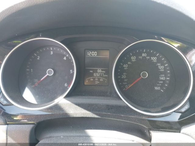 3VWLA7AJ2FM420968 Volkswagen Jetta 2.0l Tdi Se