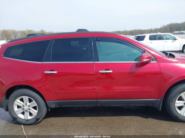 1GNKVHKD0EJ330285 Chevrolet Traverse 2lt