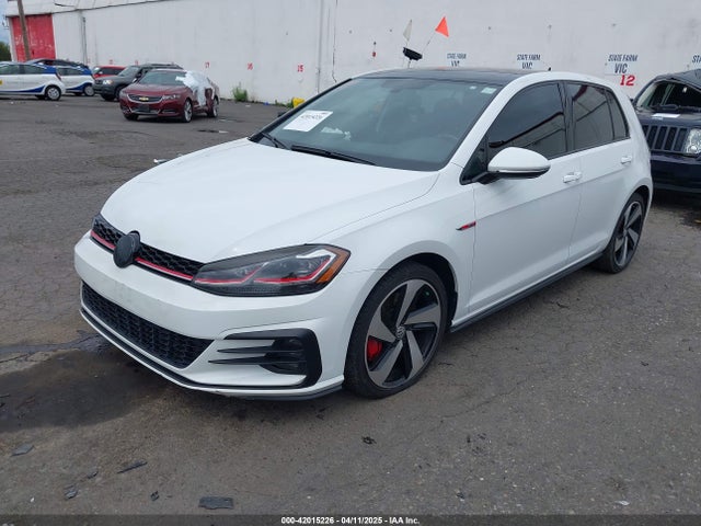 3VW5T7AU4KM029439 Volkswagen Golf GTI