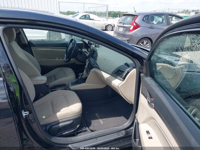 5NPD84LF3HH135859 Hyundai Elantra Value Edition